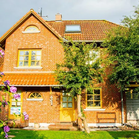 Haus Am Dorfteich Fehmarn Dänschendorf