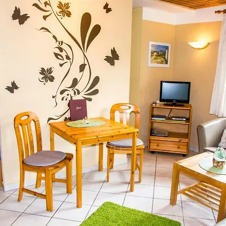 Haus Am Dorfteich Fehmarn Dänschendorf